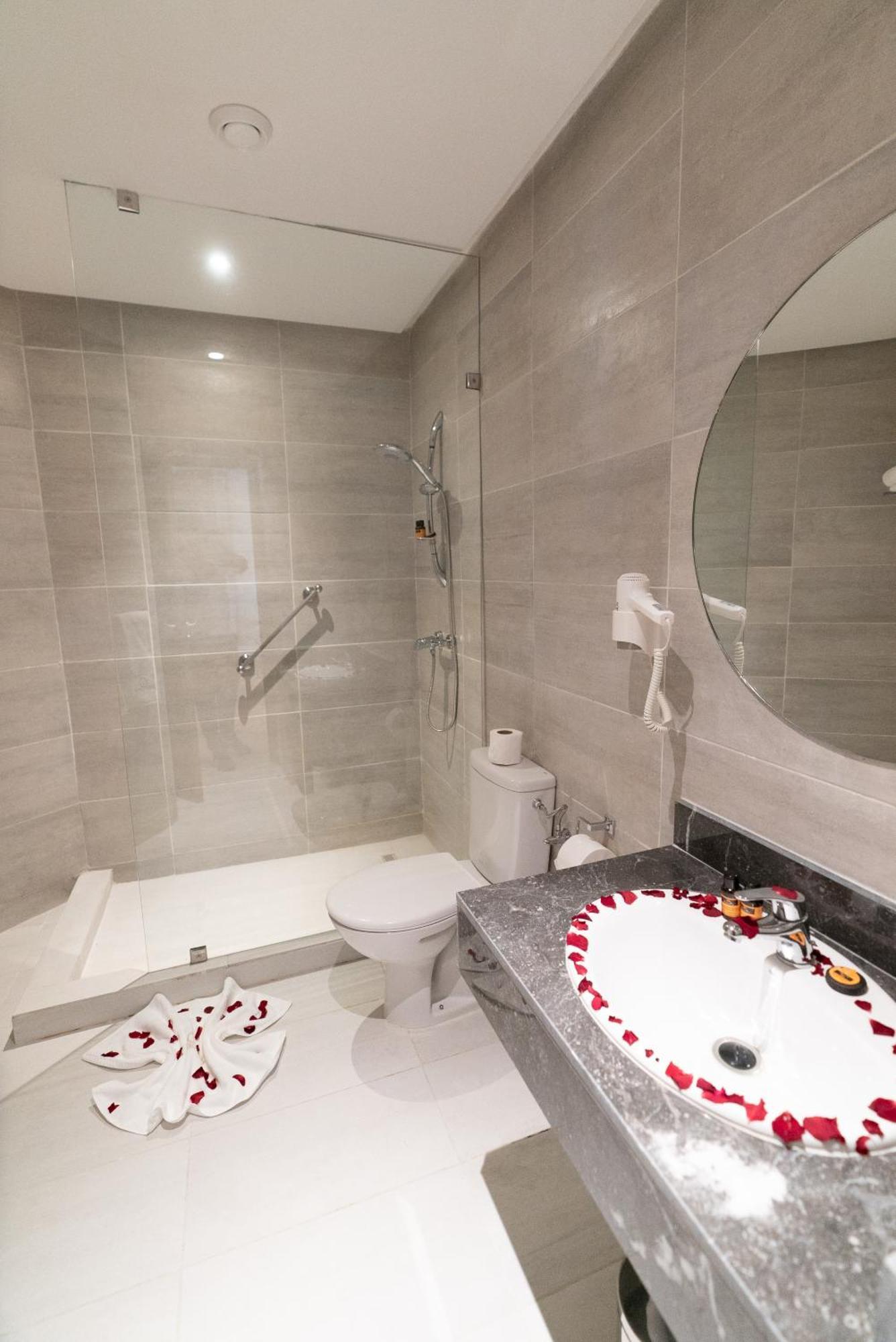 Imperial Boutique Hotel 3*